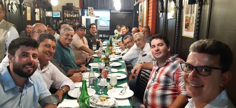Almoço Cantina do Lucas